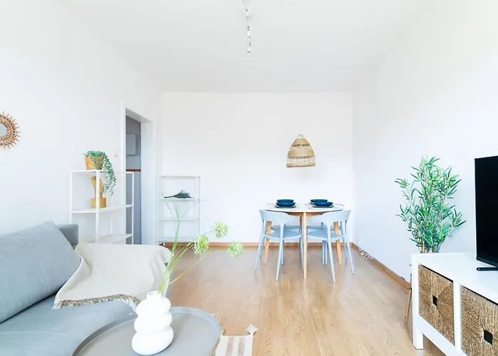 Seaside Modern Appartement